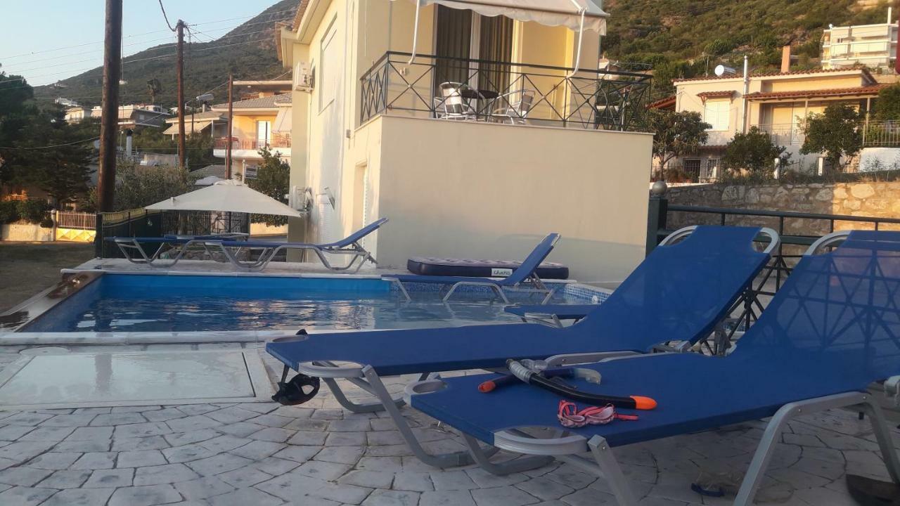 Semiramis Suites With Pool カラマタ エクステリア 写真